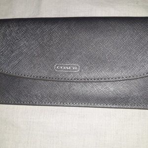 Coach Silver Wallet W/Zipper